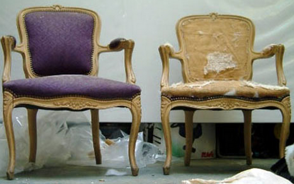 Ремонт реставрация мебели. Обивка старой мебели. Обивка стульев. Перетянуть старые стулья. Перетяжка стульев до и после.