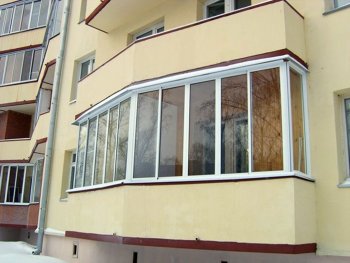 Замена стекол на балконе